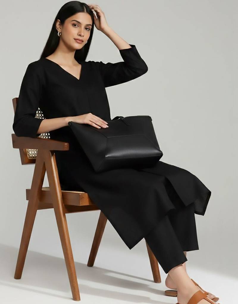 Women Regular Kurta with Trousers