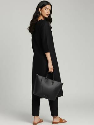 Women Regular Kurta with Trousers 4
