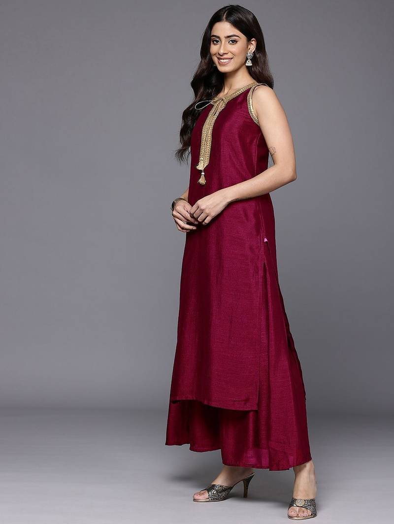 Women Solid Kurta with Trousers & Dupatta