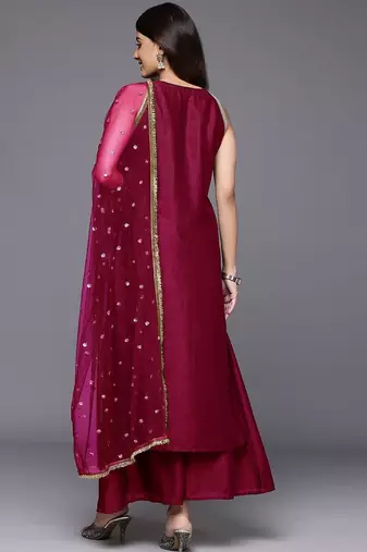 Women Solid Kurta with Trousers & Dupatta