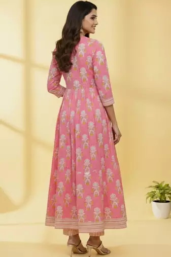 Women Ethnic Motifs Printed Panelled Kurta with Trousers & With Dupatta
