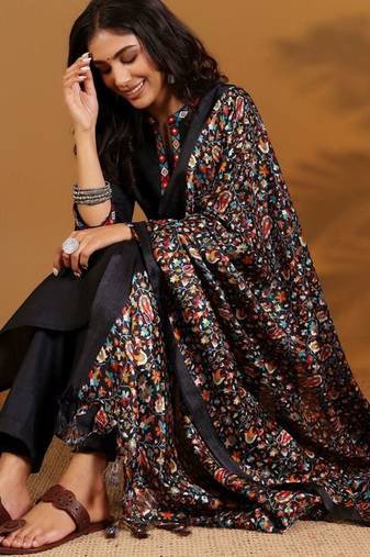 Ethnic Motifs Embroidered Woven Design  Cotton Kurta With Trousers & Dupatta