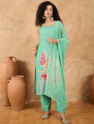 Women Spaghetti Strap Floral Kurta with Trousers and Dupatta 2
