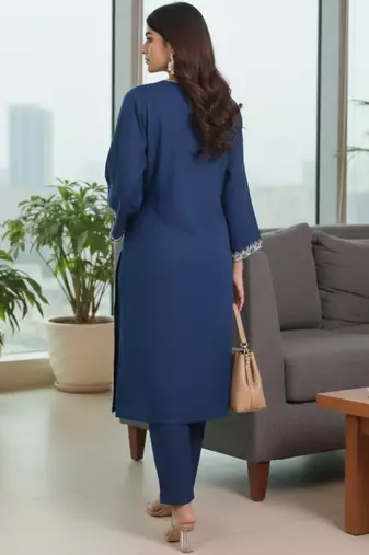 Women Ethnic Motifs Embroidered Regular Thread Work Kurta with Trousers