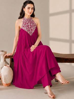 Women Ethnic Motifs Embroidered Empire Thread Work Silk Georgette Kurta with Trousers 2