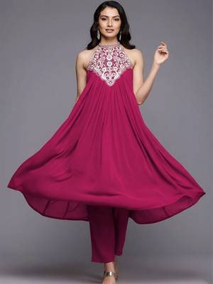 Women Ethnic Motifs Embroidered Empire Thread Work Silk Georgette Kurta with Trousers 4