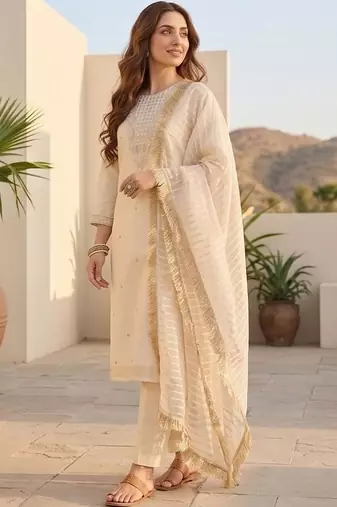 Women Ethnic Motifs Embroidered Regular Thread Work Kurta with Trousers & With Dupatta