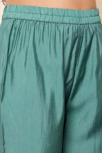 Women Ethnic Motifs Printed Regular Gotta Patti Chanderi Silk Kurta with Trousers & With Dupatta