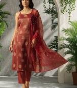 Women Ethnic Motifs Printed Regular Kurta with Trousers & With Dupatta
