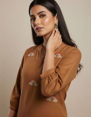 Cotton Flex Thread Work Kurta With Palazzos 2