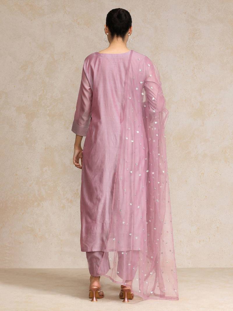 Women Floral Embroidered Regular Chanderi Silk Kurta with Trousers & With Dupatta