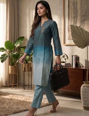 Women Ombre Dyed Regular Thread Work Kurta with Trousers 2
