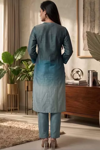 Women Ombre Dyed Regular Thread Work Kurta with Trousers