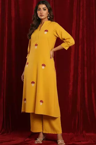 Cotton Flex Embroidered Regular Thread Work Kurta With Palazzos