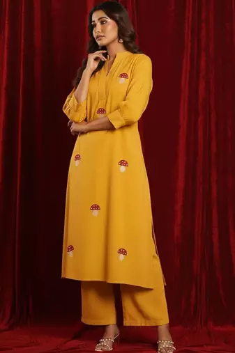 Cotton Flex Embroidered Regular Thread Work Kurta With Palazzos