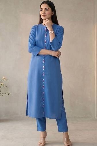 Women Regular Kurta with Trousers