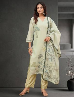 Women Floral Printed Regular Thread Work Chanderi Cotton Kurta with Trousers & With Dupatta 1