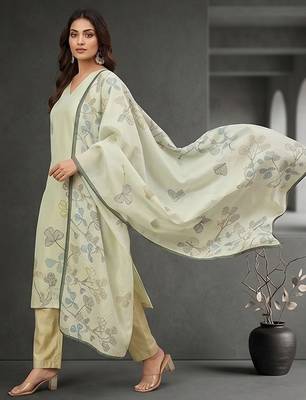 Women Floral Printed Regular Thread Work Chanderi Cotton Kurta with Trousers & With Dupatta 6
