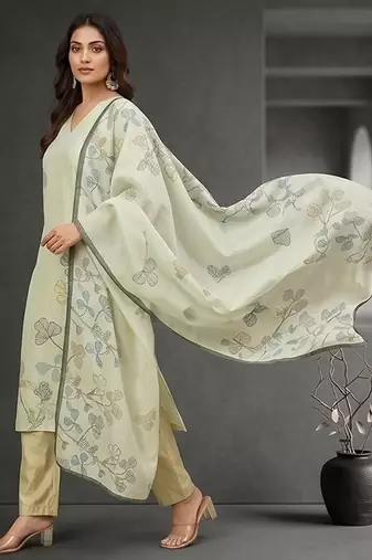 Women Floral Printed Regular Thread Work Chanderi Cotton Kurta with Trousers & With Dupatta