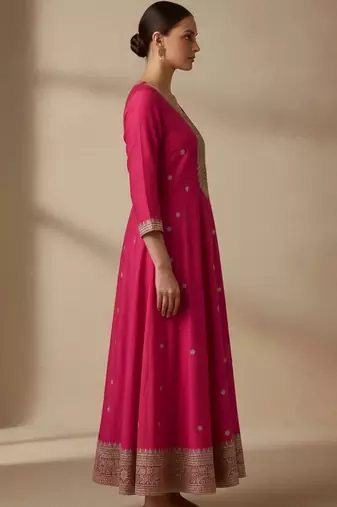 Women Ethnic Motifs Embroidered Panelled Thread Work Kurta with Churidar & With Dupatta