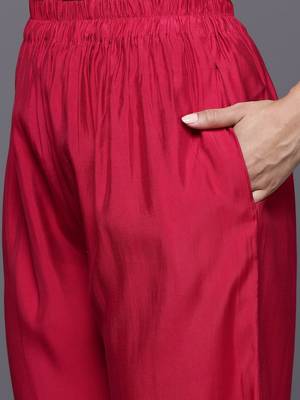Thread & Zari Embroidered Kurta with Trouser & Ethnic Printed Dupatta 4