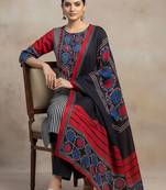 Women Ethnic Motifs Printed Regular Kurta with Trousers & With Dupatta