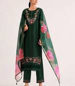 Women Floral Embroidered Regular Thread Work  Cotton Kurta with Trousers & With Dupatta