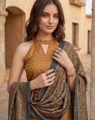 Women Regular Kurta with Trousers & With Dupatta 5