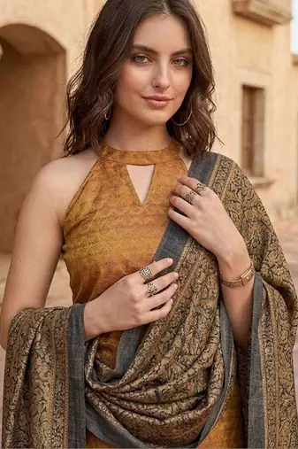 Women Regular Kurta with Trousers & With Dupatta
