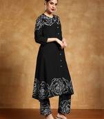 Floral Printed Mandarin Collar A-Line  Cotton Kurta With Trousers
