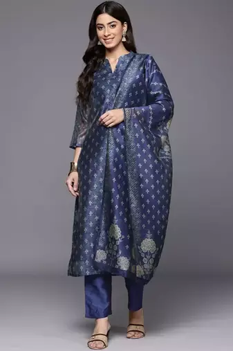 Women Floral Printed Kurta with Trousers & Dupatta