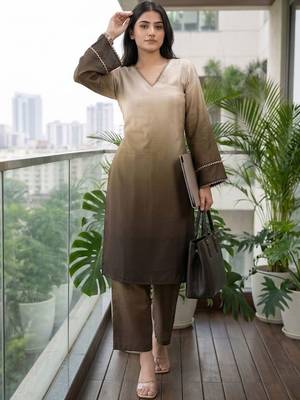 Women Ombre Dyed Regular Thread Work Kurta with Trousers 1