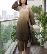 Women Ombre Dyed Regular Thread Work Kurta with Trousers