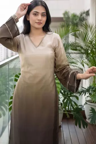 Women Ombre Dyed Regular Thread Work Kurta with Trousers