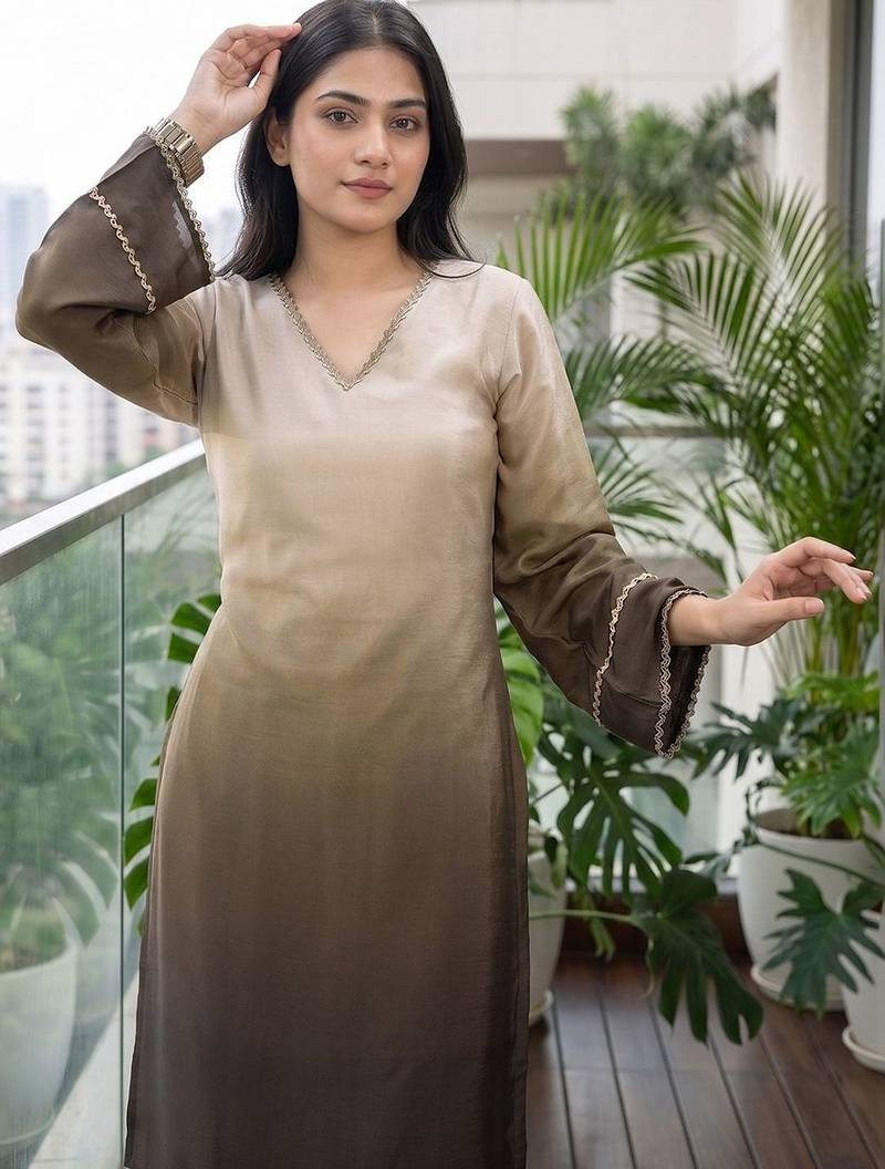 Women Ombre Dyed Regular Thread Work Kurta with Trousers