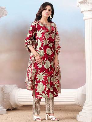 Women Floral Printed Regular Mirror Work Kurta with Trousers & With Dupatta 4