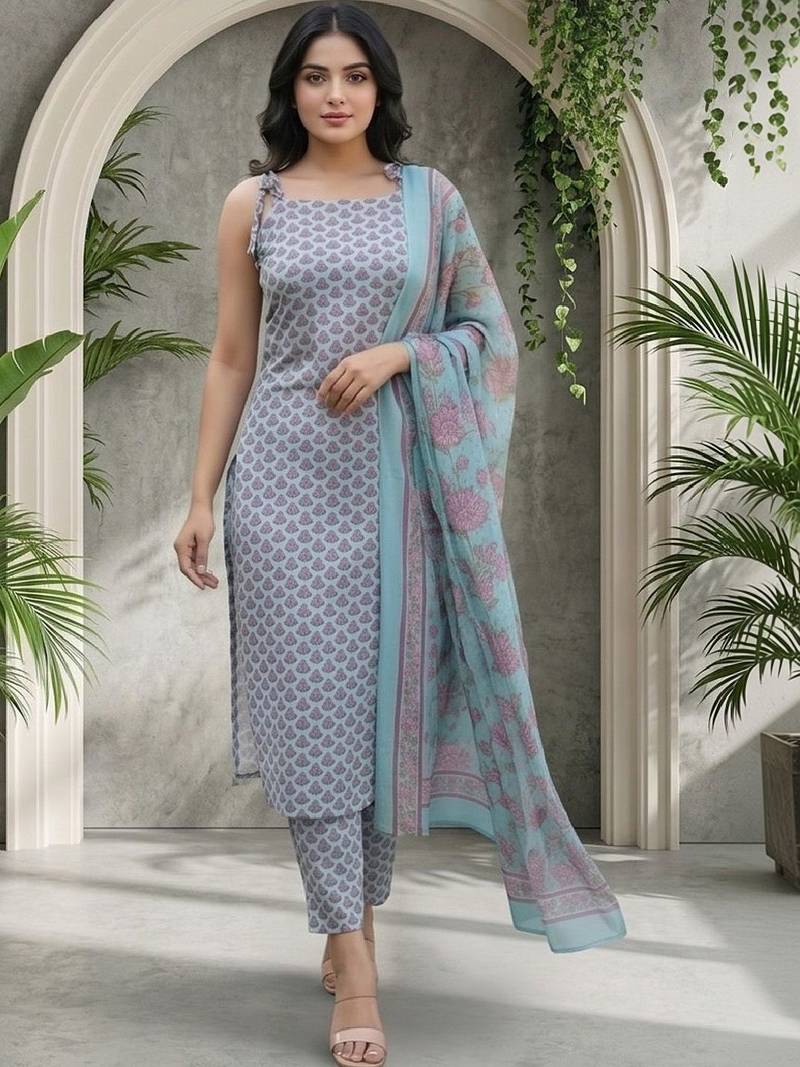 Women Ethnic Motifs Printed Regular Kurta with Trousers & With Dupatta