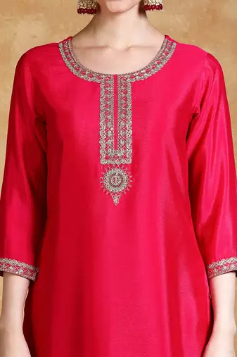 Women Floral Embroidered Kurta with Sharara & Dupatta