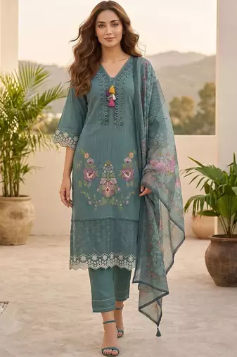 Women Floral Embroidered Regular Thread Work  Cotton Kurta with Trousers & With Dupatta