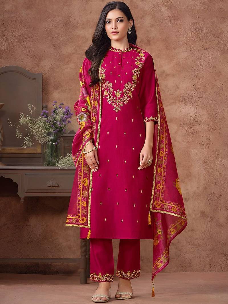 Women Floral Embroidered Regular Sequinned Kurta with Trousers & With Dupatta