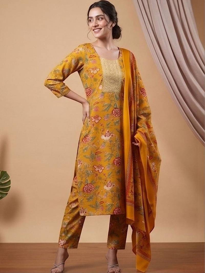 Women Floral Printed Regular Thread Work Kurta with Trousers & With Dupatta