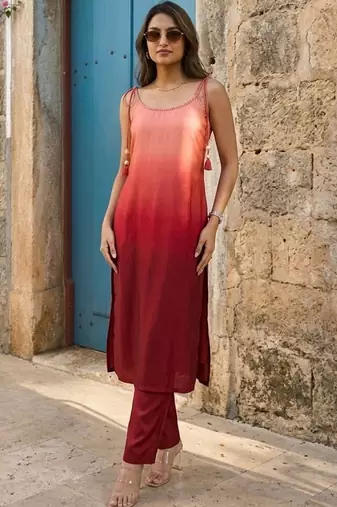 Women Ombre Dyed Regular Kurta with Trousers