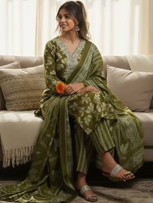 Floral Printed V-Neck Zari Work Straight Kurta With Trousers & Dupatta 2