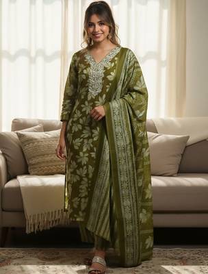 Floral Printed V-Neck Zari Work Straight Kurta With Trousers & Dupatta 1