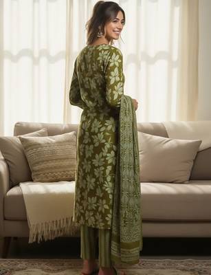 Floral Printed V-Neck Zari Work Straight Kurta With Trousers & Dupatta 6