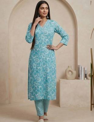 Women Ethnic Motifs Printed Regular Kurta with Trousers & With Dupatta 5
