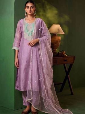 Women Ethnic Motifs Embroidered Regular Thread Work Kurta with Trousers & With Dupatta 5