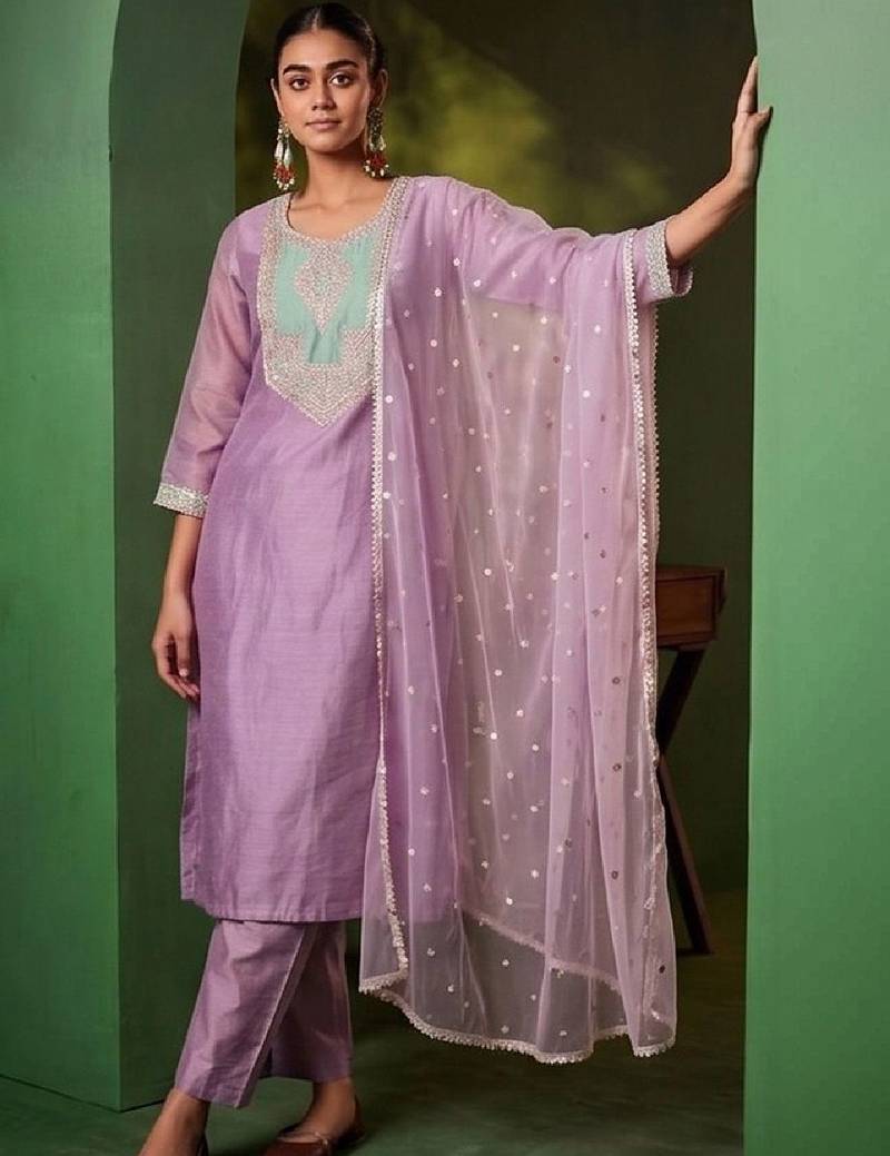 Women Ethnic Motifs Embroidered Regular Thread Work Kurta with Trousers & With Dupatta