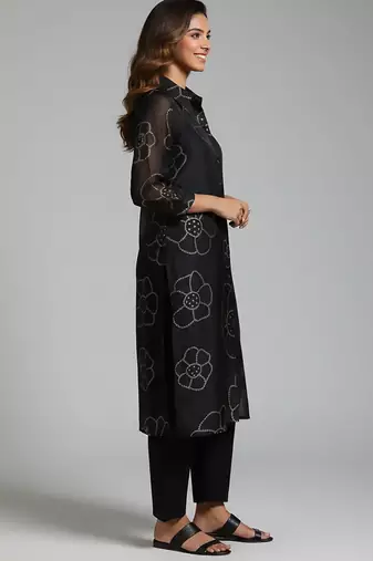 Women Bandhani Printed Kurta with Trousers
