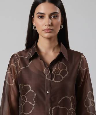 Women Bandhani Printed Regular Chanderi Silk Kurta with Trousers 2